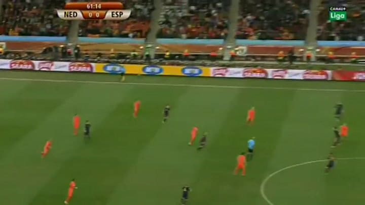 La atajada a Robben en la final del Mundial 2010 que convirtió en leyenda a Casillas