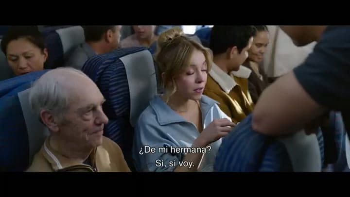 Con todos menos contigo, tráiler