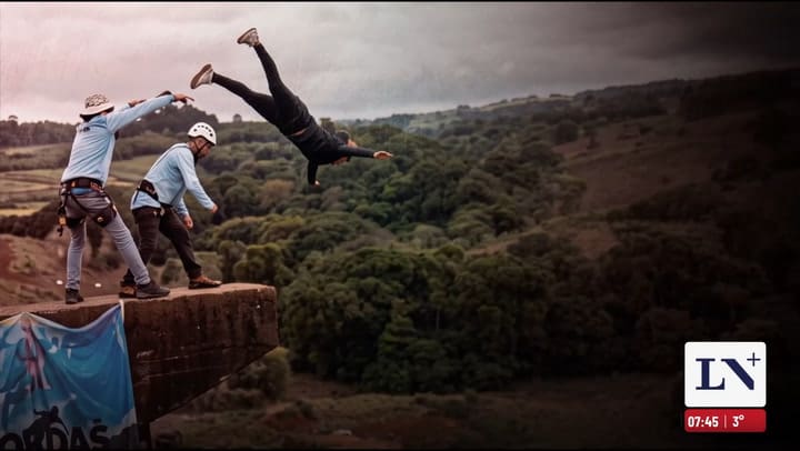 Bungee jumping mortal en Brasil - la victima tenia 21 anos
