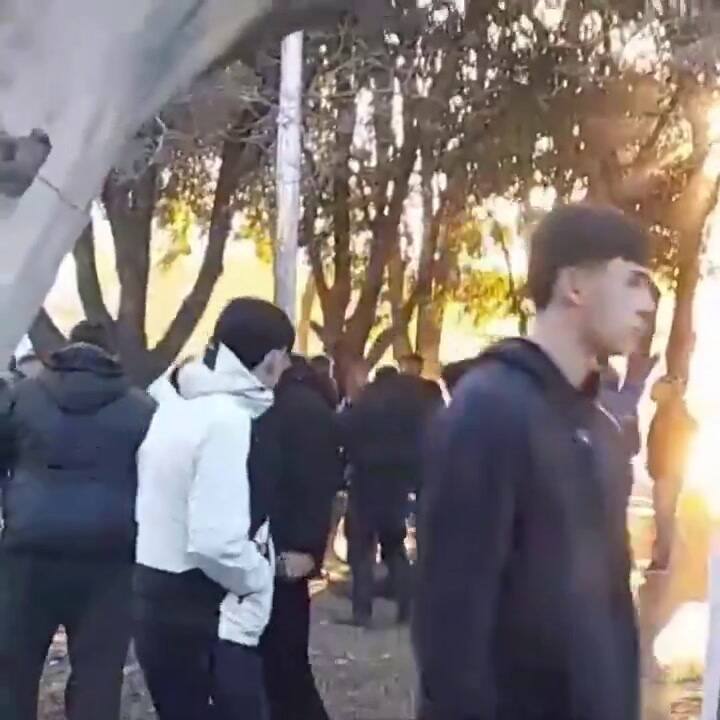 Un policía de Santa Fe está en estado crítico tras ser gravemente herido en un partido de fútbol