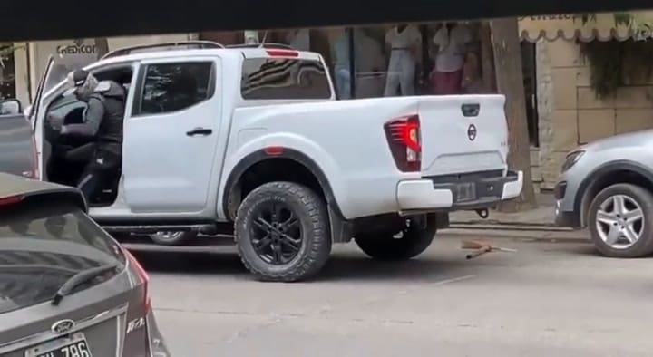 Golpe de película: A mazazos robaron una joyería