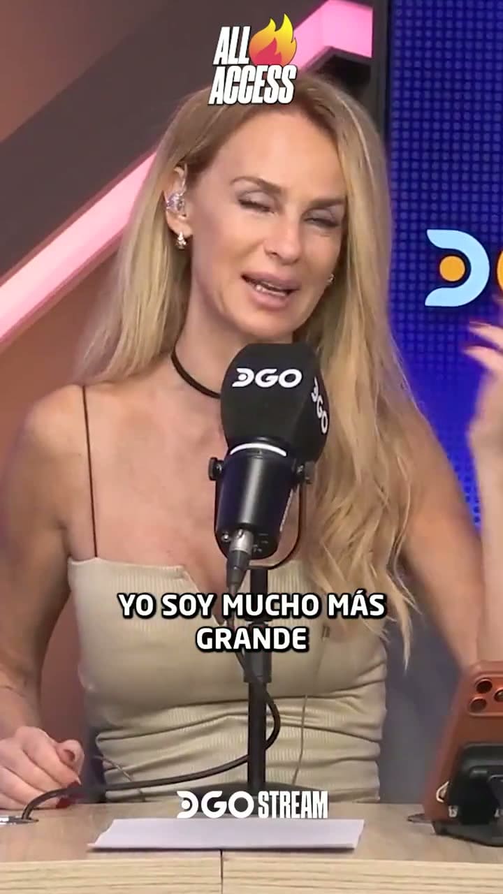 Sabrina Rojas contó que un futbolista de 19 años le escribe por redes sociales