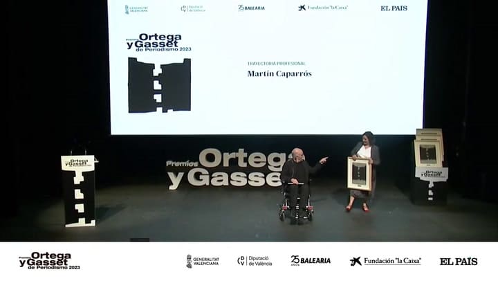Martín Caparros recibió el premio Ortega y Gasset 2022