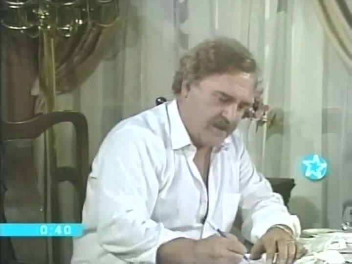 Gianni Lunadei y Rodolfo Ranni en un sketch de Matrimonios y algo más - Fuente: YouTube