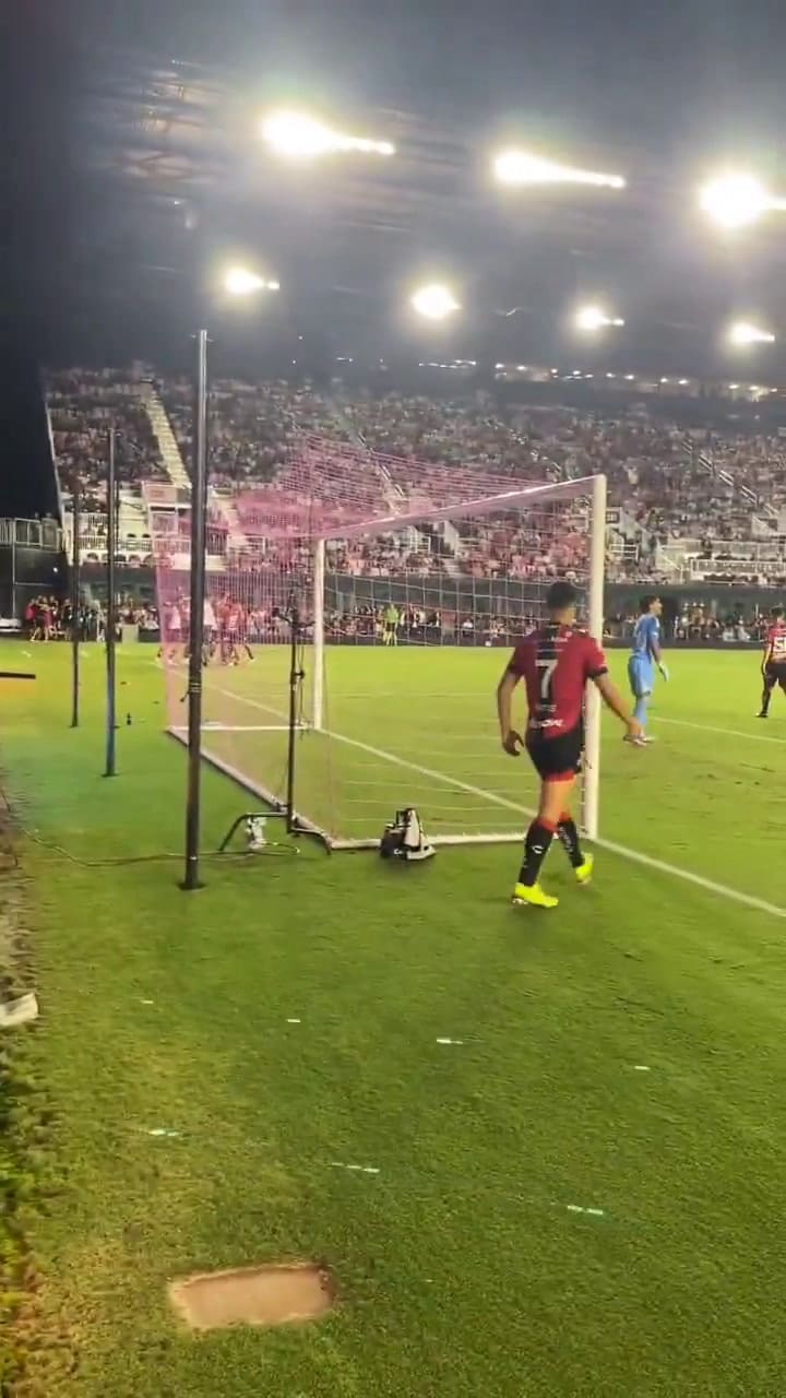 El festejo de Matías Cóccaro que enojó a Messi