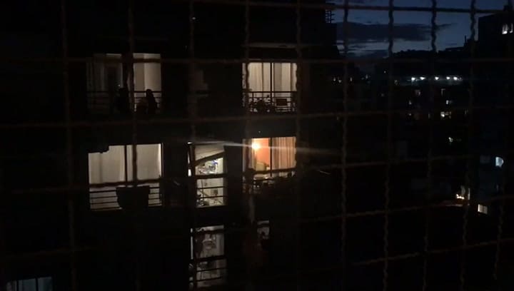 Cacerolazo en Núñez tras el discurso de Alberto Fernández