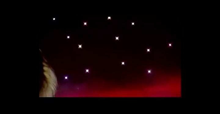 Ricardo Fort interpreta el musical de Broadway 'Lion King'
