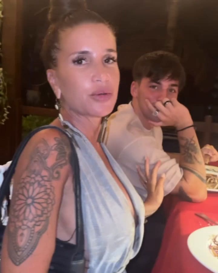 Flor Peña compartió el cumpleaños de su hijo Toto