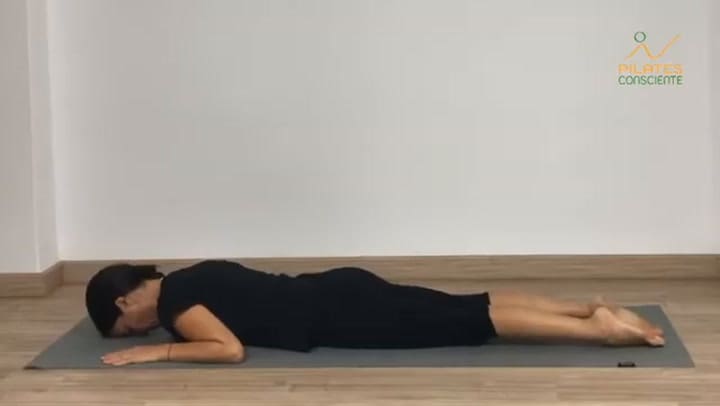 Ejercicio De Pilates Mat Preparación Al Swan, Al Cisne