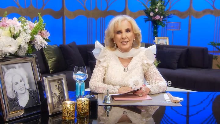 Mirtha Legrand reveló que lloró a minutos de salir al aire: el motivo