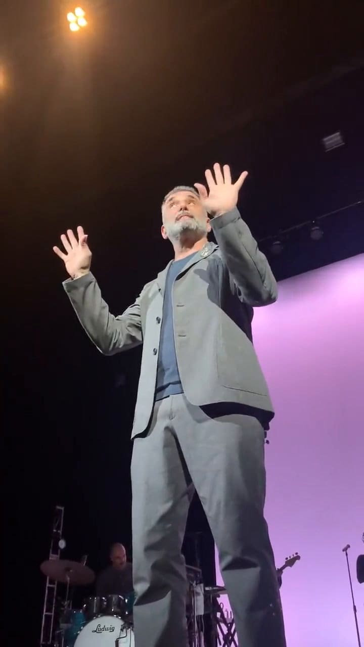 Jorge Drexler sufrió un imprevisto en medio del escenario