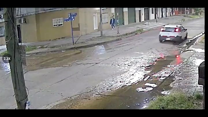 El Padre De Una Alumna Mata Al Tio De Otra En La Puerta De Un Colegio De Rafael Castillo