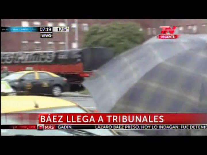 Llegada de Báez a tribunales