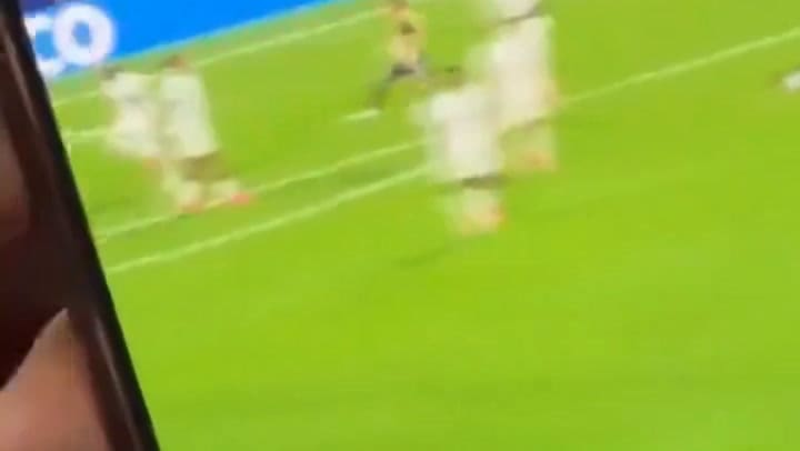El video que revela por qué Bellingham se enojó con Barco y no se vio por TV: todo empezó en el gol de Enzo Fernández