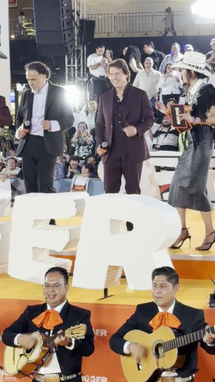 Tom Cruise al ritmo de los mariachi