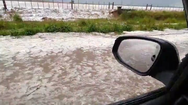 Granizo en el sudeste bonaerense, un temporal de lluvia dejó hasta 150 milímetros en el paraje Dos Naciones en Lobería