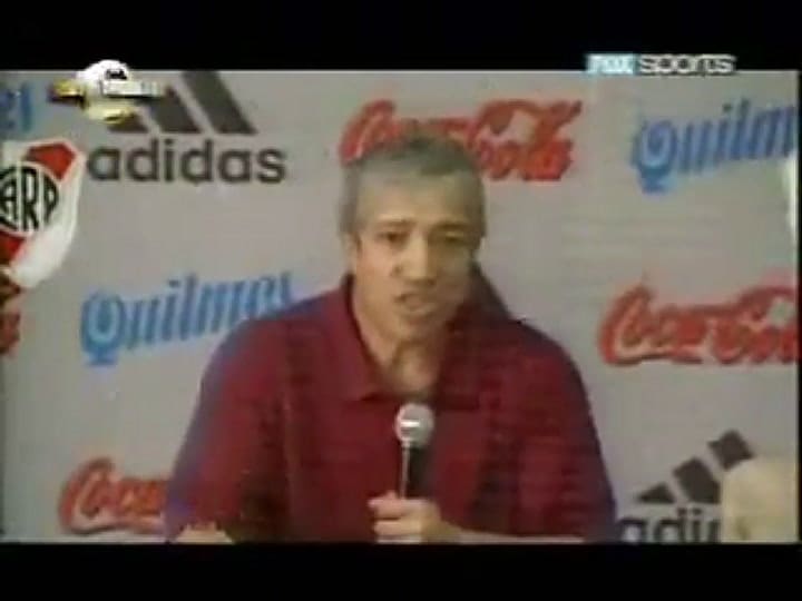 La chicana de Gallego a Palermo, en 2000 - Fuente: YouTube