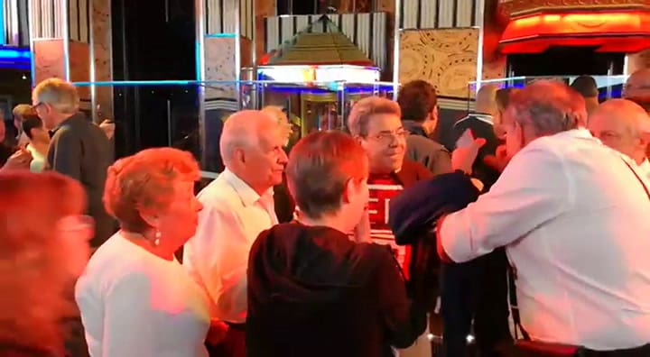 El momento en el que impiden el descenso de los argentinos en Marsella