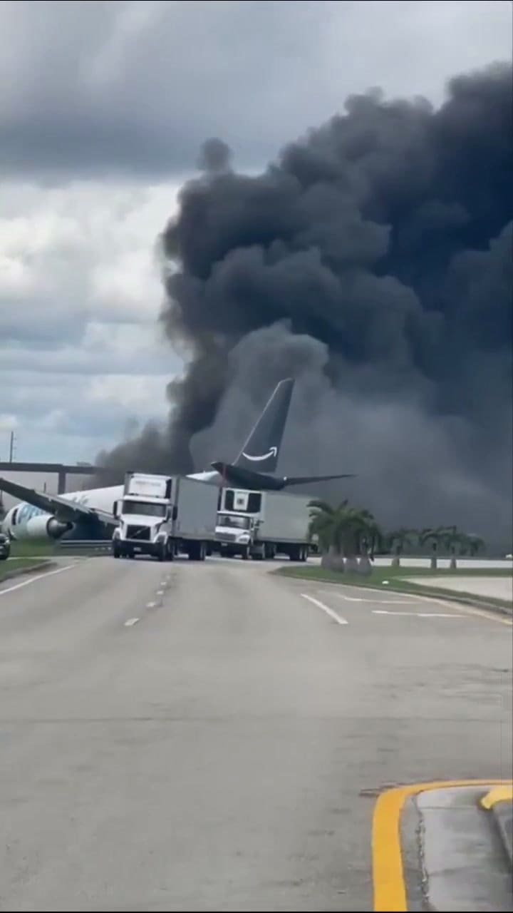 Avion de Amazon video