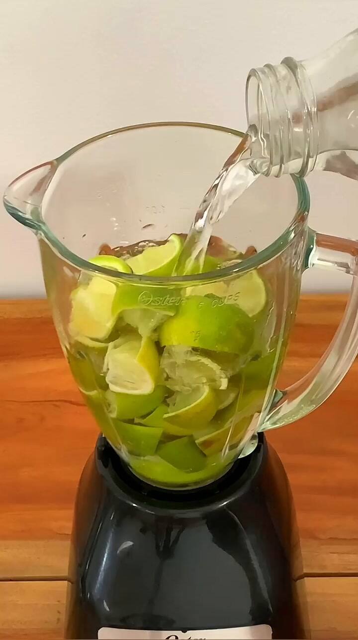 Las cáscaras de limón sirven para limpiar