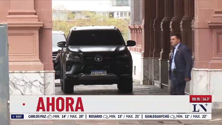 Movil desde Casa Rosada