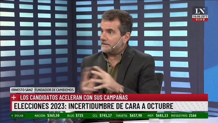 Ernesto Sanz mano a mano con Paulino Rodrigues
