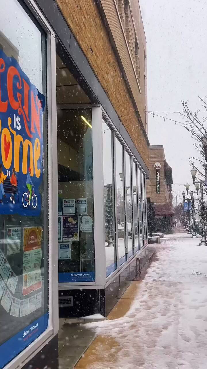 Elgin’s Winter Wonderland Has Officially Arrived! First Snow, Fresh Magic-time To Bundle Up And Enjoy The Sparkle Of Our Beautiful City! #Elginil #Winterwonderland #Snowyday
