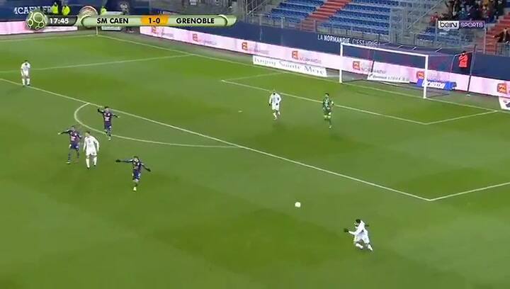 El blooper del año. Un insólito gol en contra en la segunda división de Francia