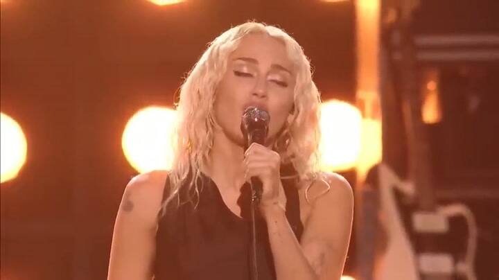 Dolly Parton y Miley Cyrus compusieron el hit “I Will Always Love You”