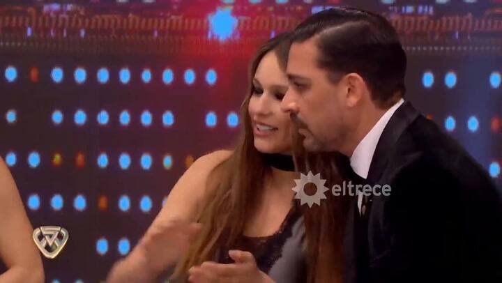 El baile del caño de Pampita en La Academia