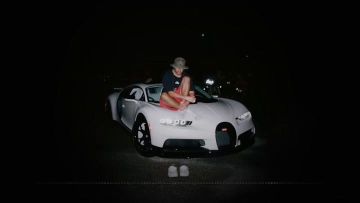 Bad Bunny cautivó a sus fans con el lanzamiento del tema “De Museo”