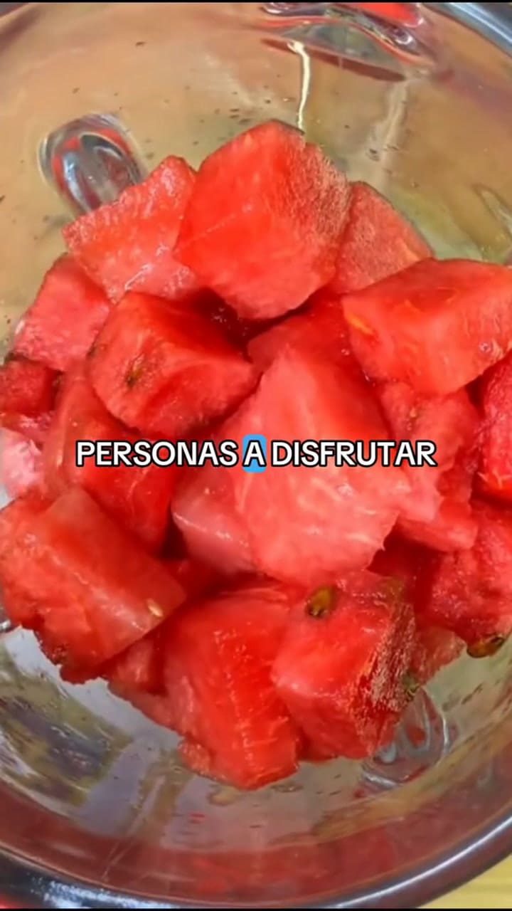 Los poderosos beneficios de comer sandía en verano