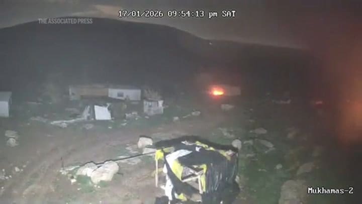 Incendios en una aldea palestina en Cisjordania