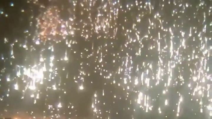El momento en el que el ejército ruso incendia una ciudad con un peligroso ataque químico