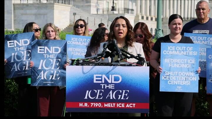 Delia Ramirez Sobre La Melt ICE
