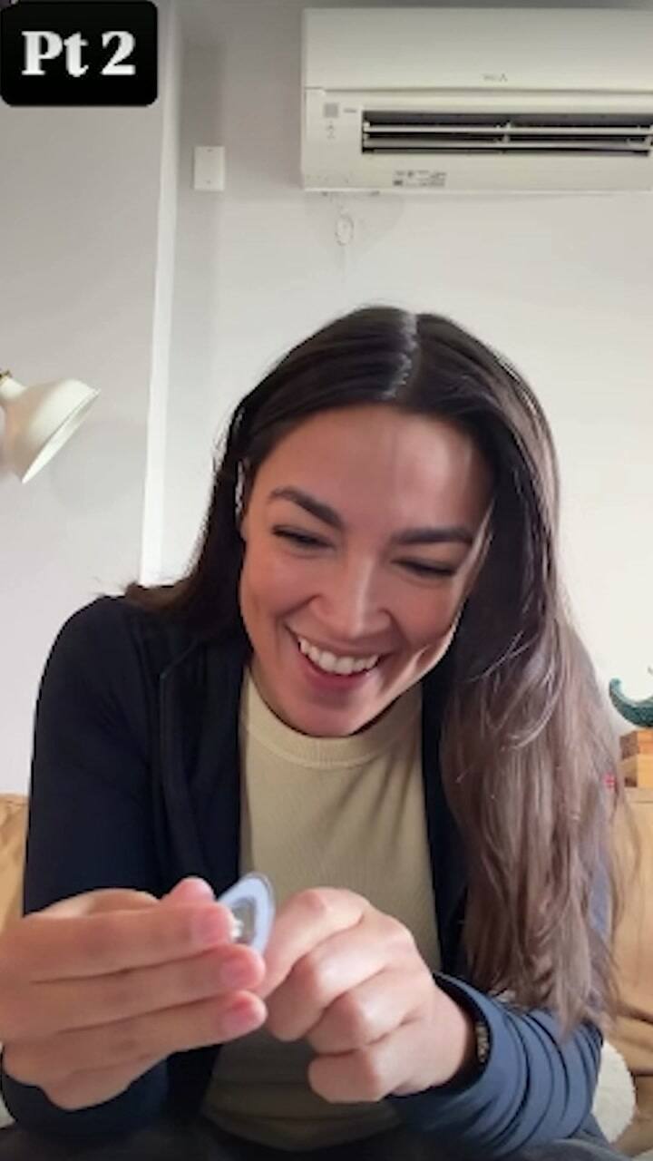 Ocasio-Cortez muestra su proceso de congelación de óvulos