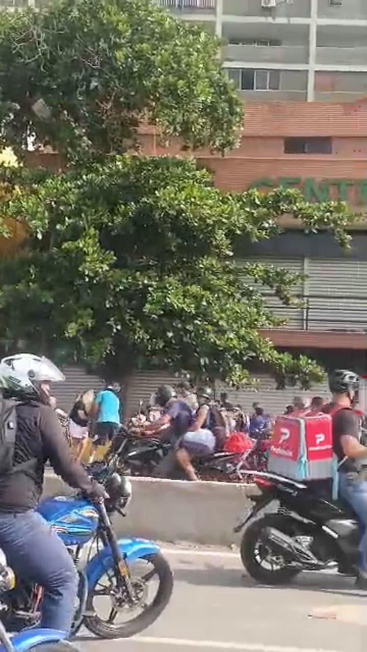Saqueos en Venezuela - terremoto fatal