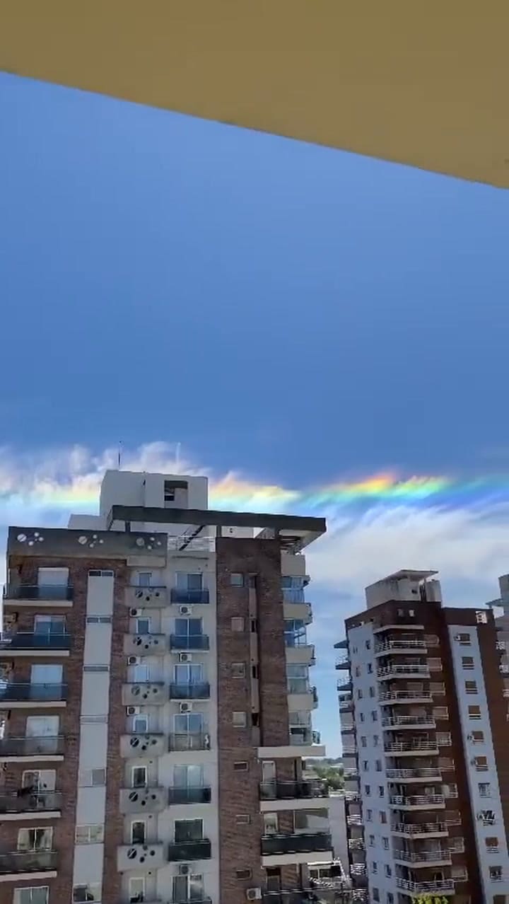 Nubes iridiscentes