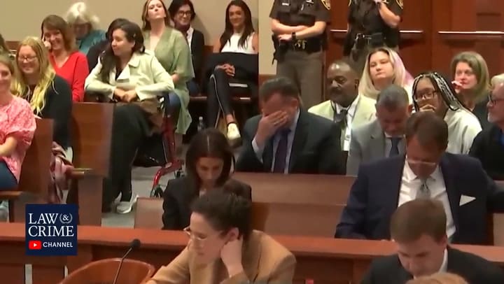 El divertido momento durante el juicio de Johnny Depp y Amber Heard