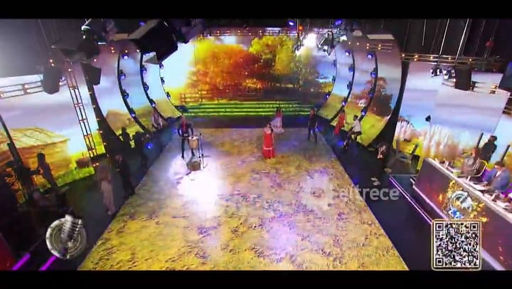 Cantando 2020. Rodrigo Tapari y Rocío Quiroz cantaron 'Entré a mi pago sin golpear' cerrando la semi