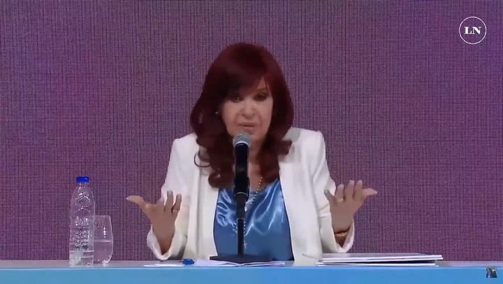 Cristina Kirhcner A Alberto: 'Yo lo que te pido, que la lapicera que tenes la uses'