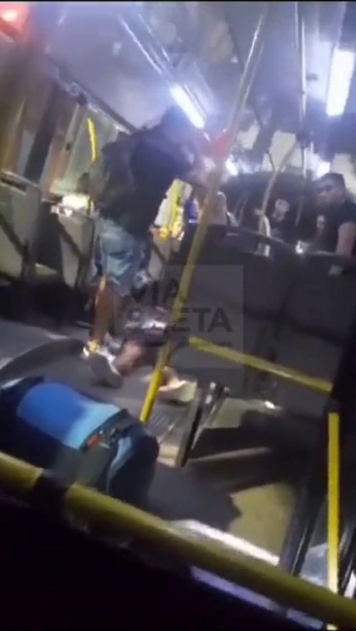Colectivo Acoso Podestá 2