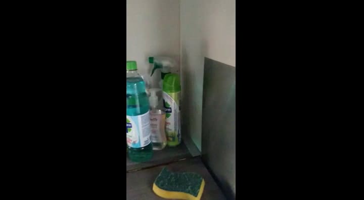 Javier Conte muestra la casa rodando donde esta pasando la cuarentena