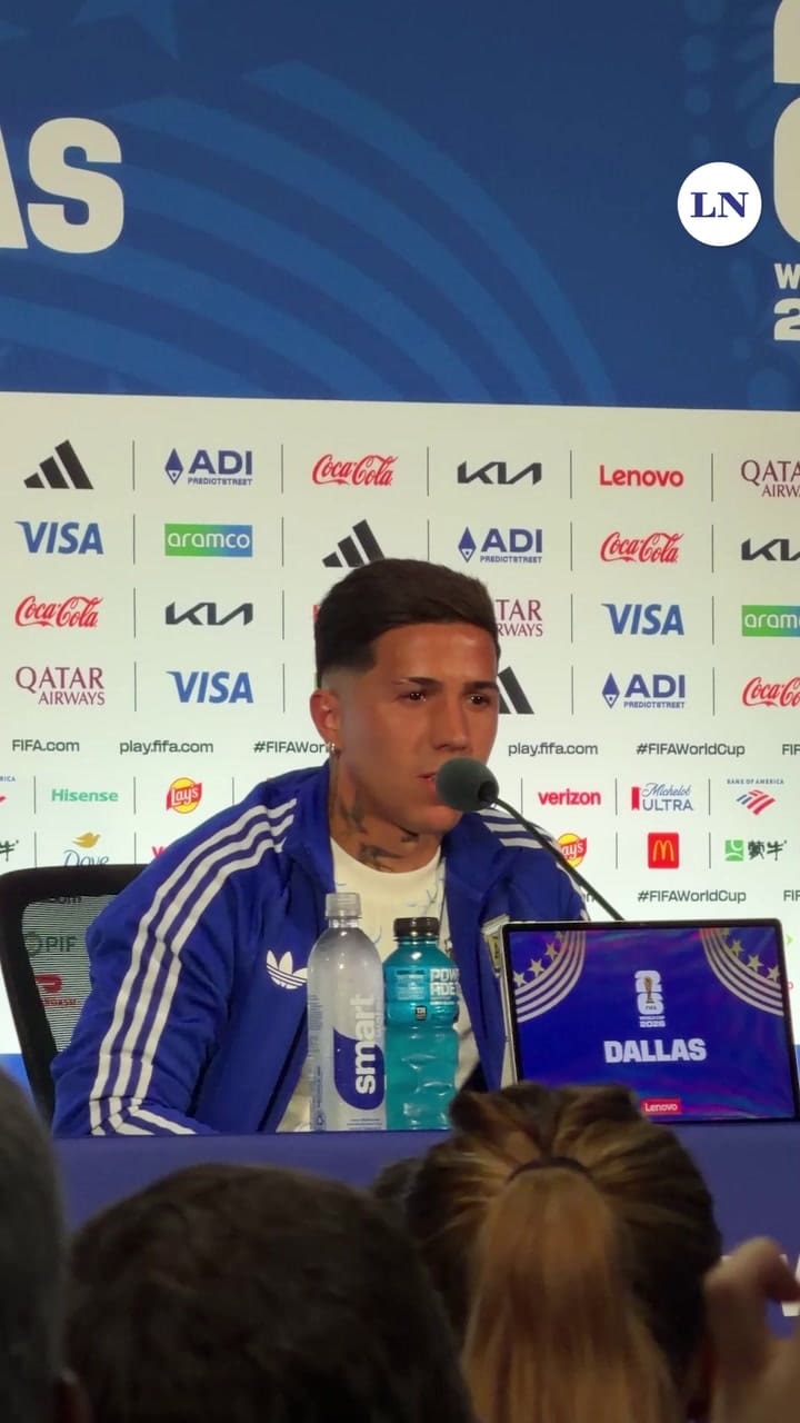 El emotivo mensaje de Enzo Fernández para Lionel Messi en la conferencia de prensa