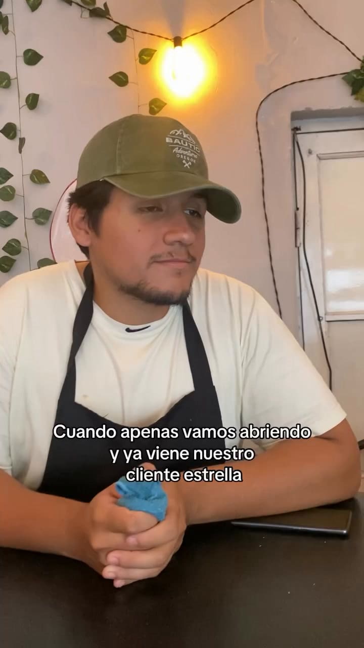 El particular cliente de una cafetería en Jujuy