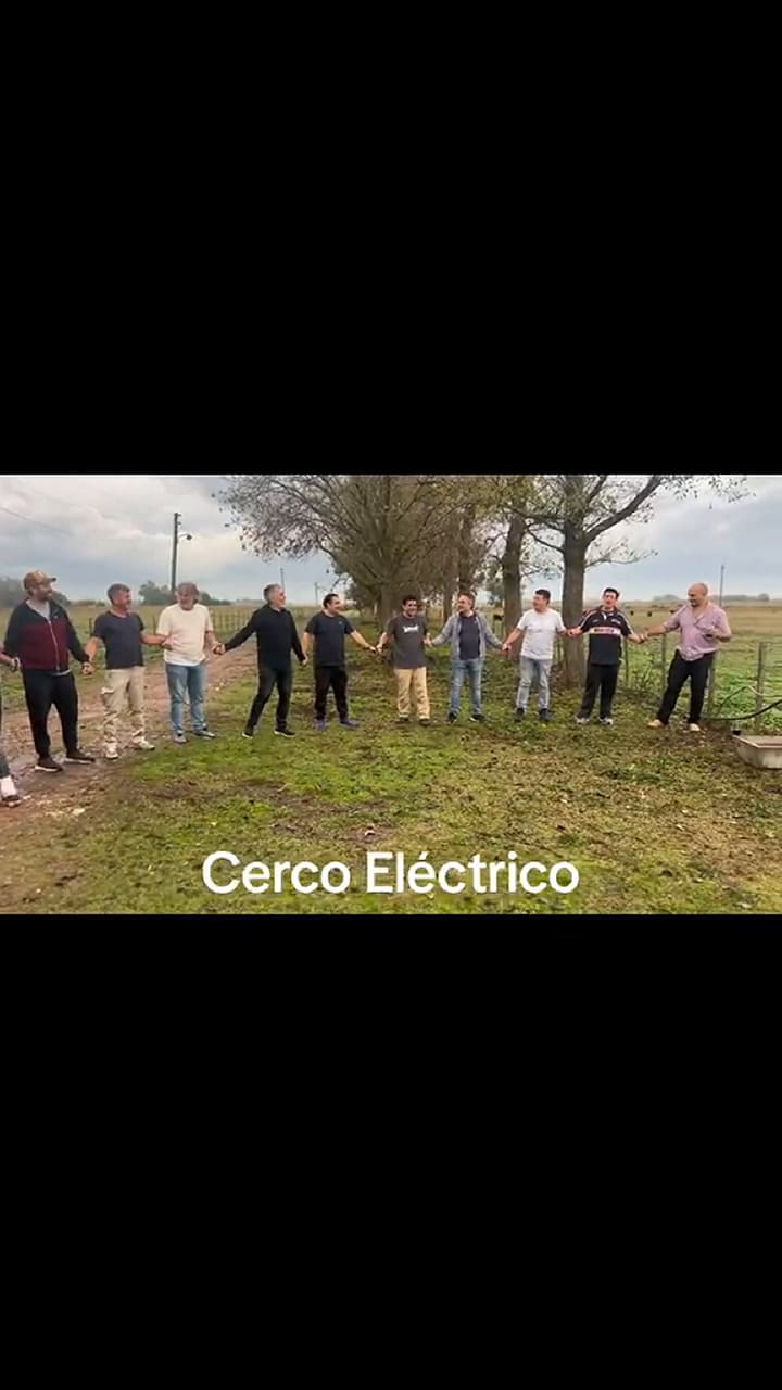El video viral de un grupo de amigos mientras hacen una maniobra peligrosa