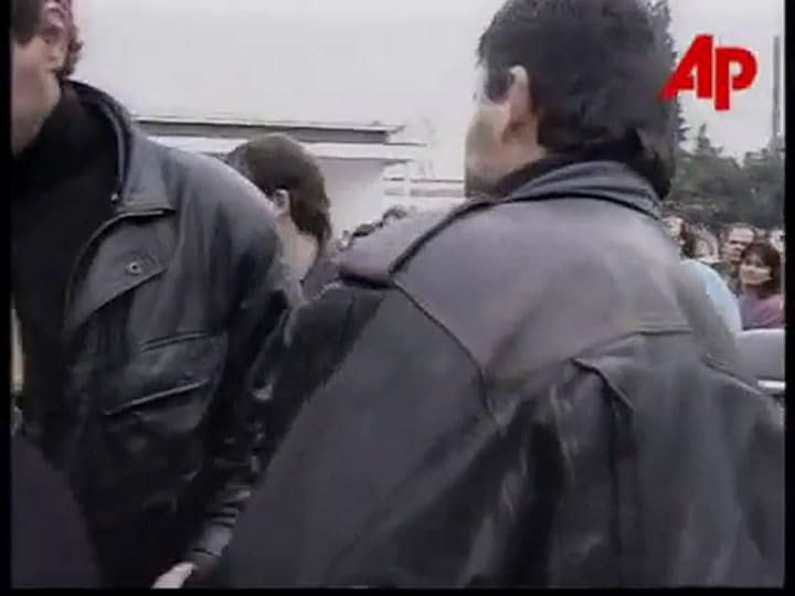 El recibimiento que le hicieron a Mario Kempes en el fútbol de Albania