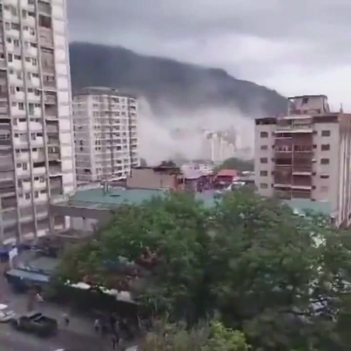 Momentos de desesperación durante el terremoto en Venezuela