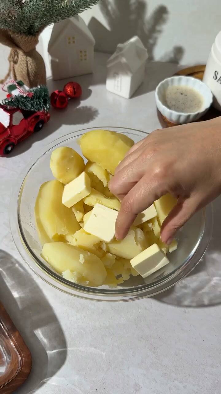 Puré de papa con ajo confitado - @mercycocina