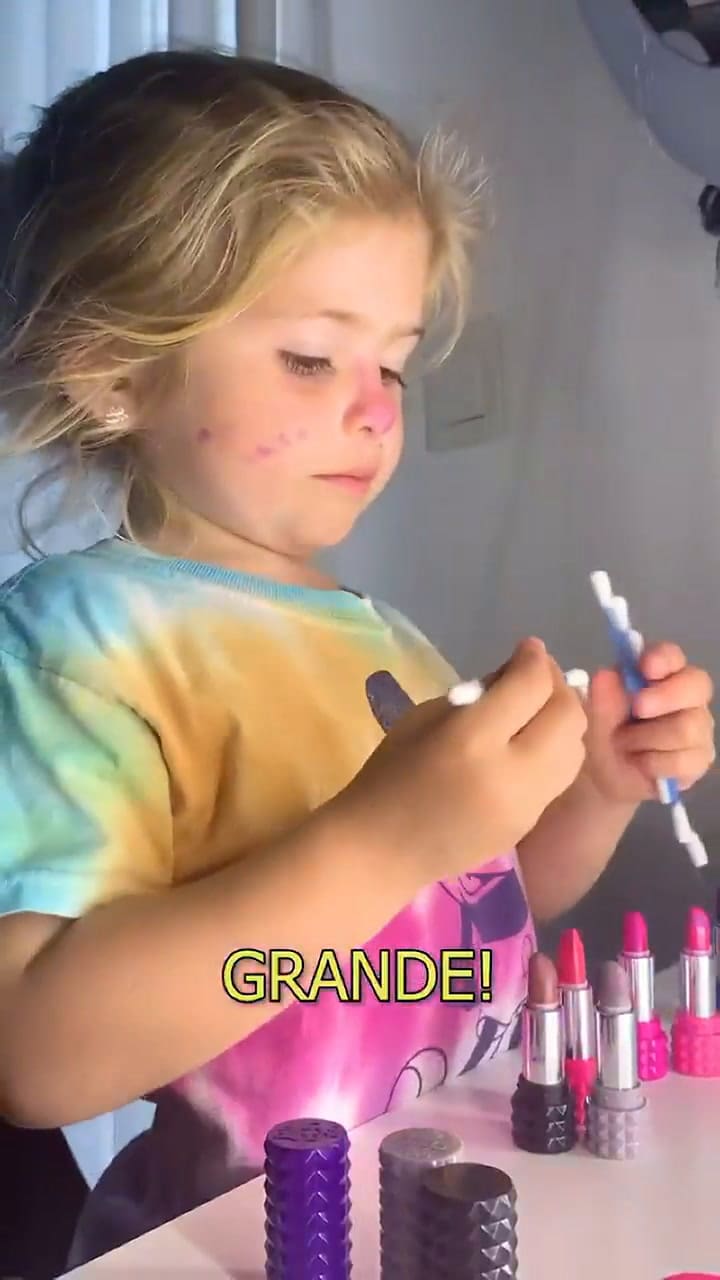 Jésica Cirio mostró la travesura de su hija: “Mamá se va a poner feliz”
